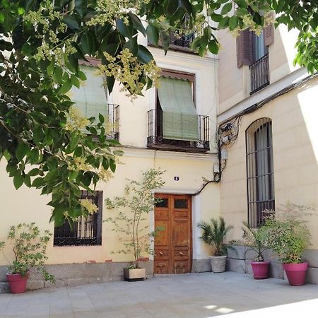 Centrico Apartamento Con Patio Madrid Exterior photo