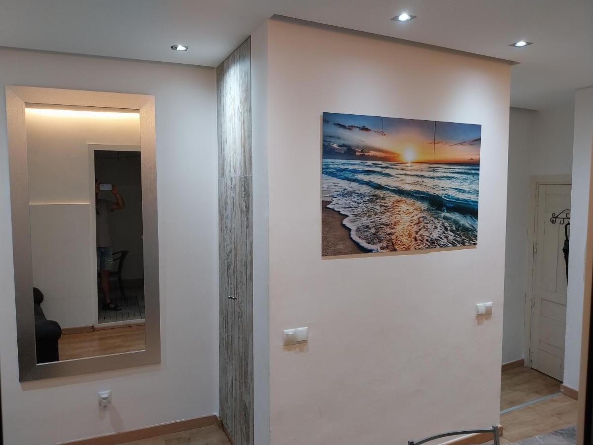 Centrico Apartamento Con Patio Madrid Exterior photo